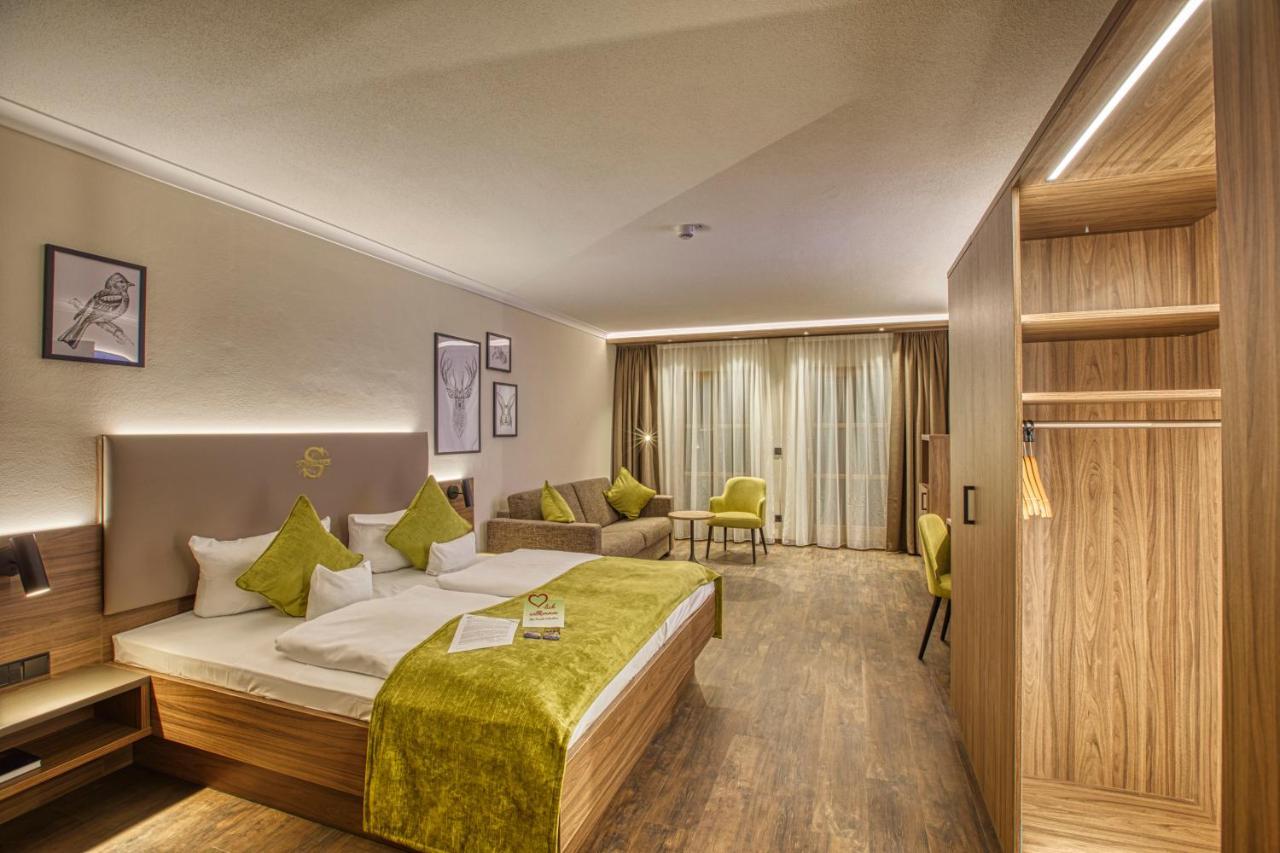 Hotel Gut Schmelmerhof ザンクト・エングルマール エクステリア 写真