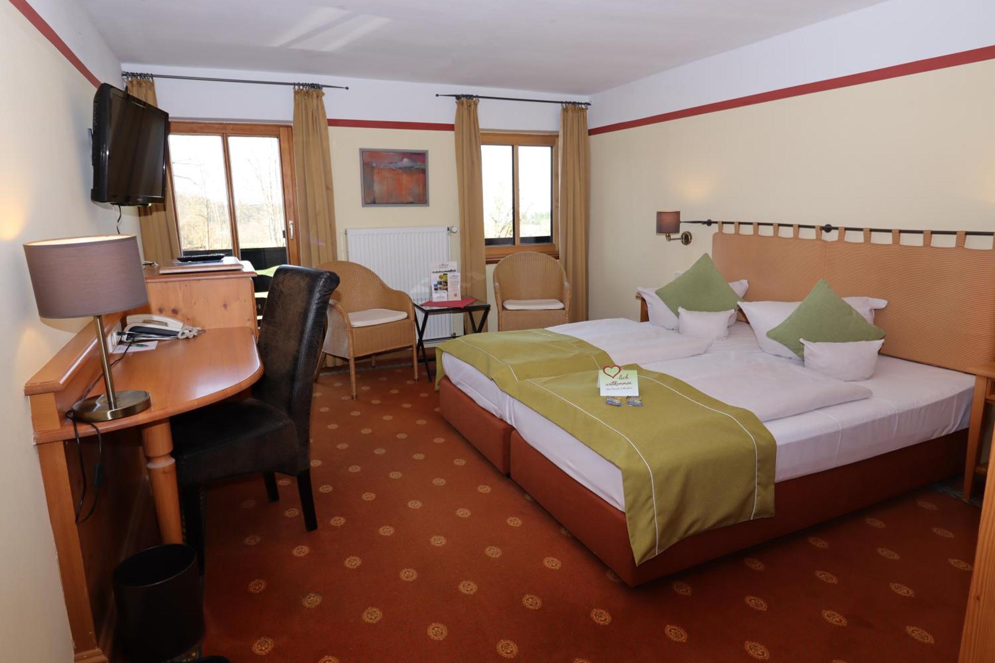 Hotel Gut Schmelmerhof ザンクト・エングルマール エクステリア 写真